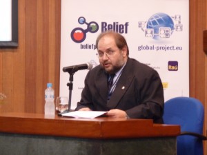 Prof. Edson Spina (POLI-USP) abre Simpósio BELIEF Prof. Edson Spina (POLI-USP) abre Simpósio BELIEF